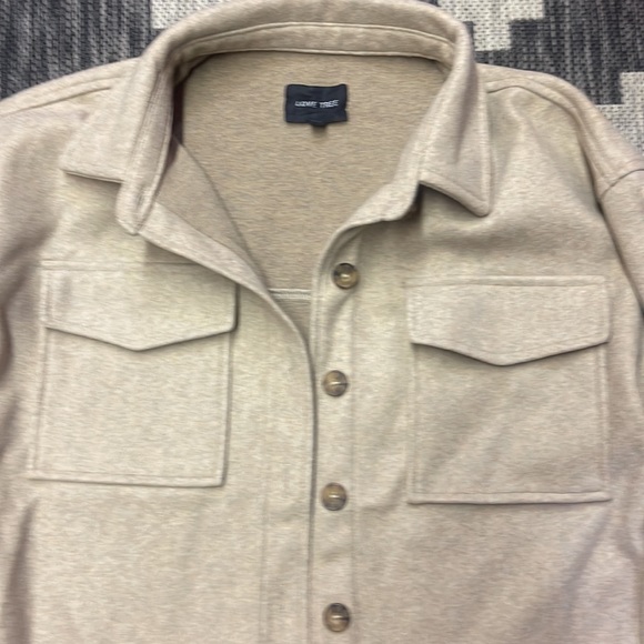 Love Tree Large Jacket Tan Pit To Pit 21” shoulder To Hem 19” - Picture 3 of 4